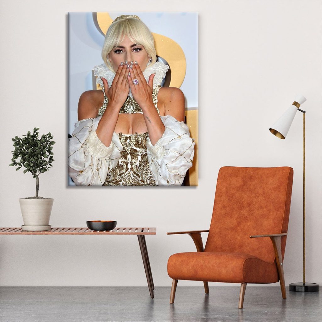 - Lady GaGa Shop